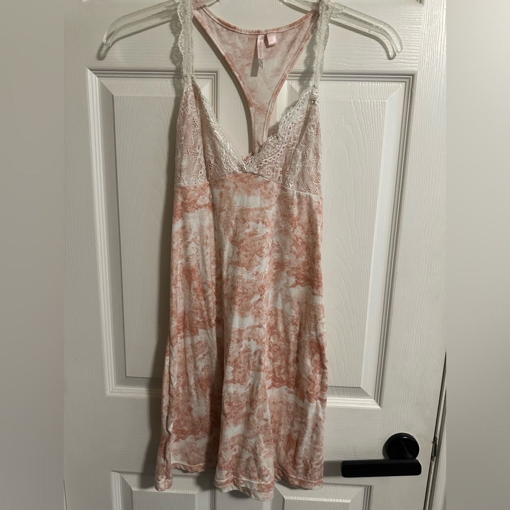 Body Touch Peach & White marbled nighty dress with lace Size Medium